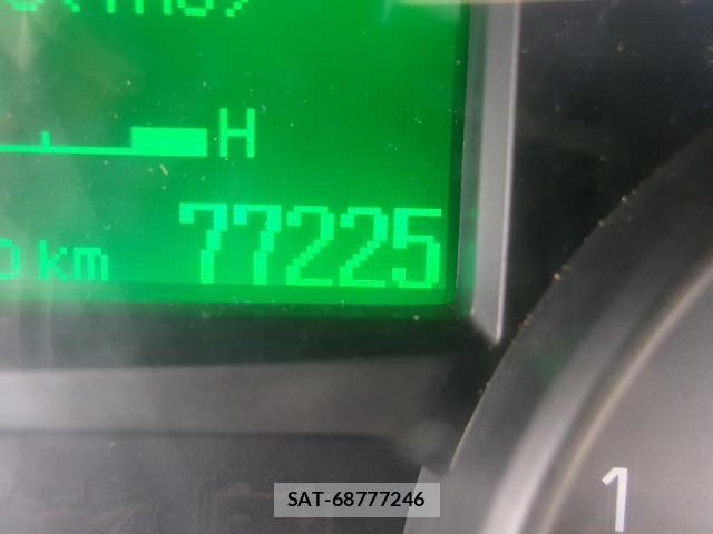 Mitsubishi CANTER 2015-06 8523962-16
