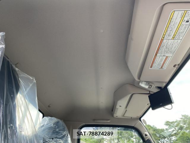 Mitsubishi CANTER 2026-05 8523912-13