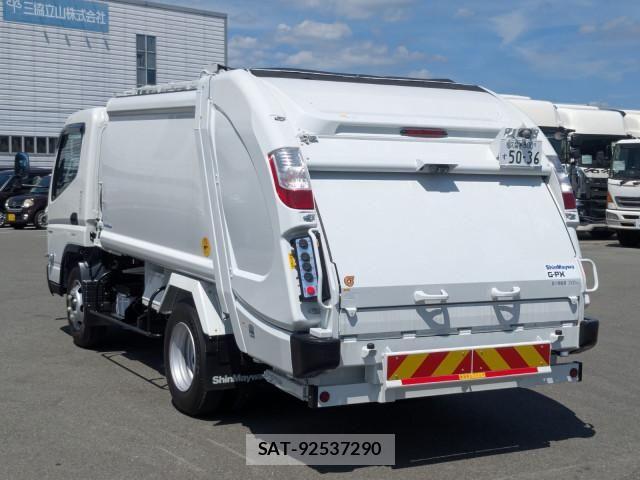 Mitsubishi CANTER 2026-04 8523880-2