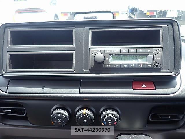 Mitsubishi CANTER 2026-05 8523914-13