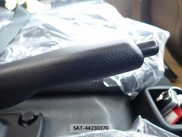 Mitsubishi CANTER 2026-05 8523914-20