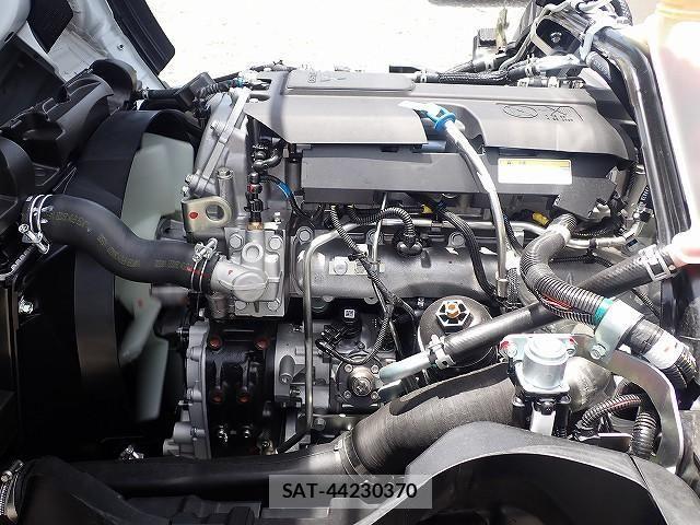 Mitsubishi CANTER 2026-05 8523914-26
