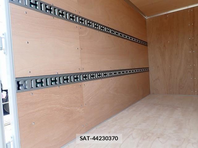 Mitsubishi CANTER 2026-05 8523914-5