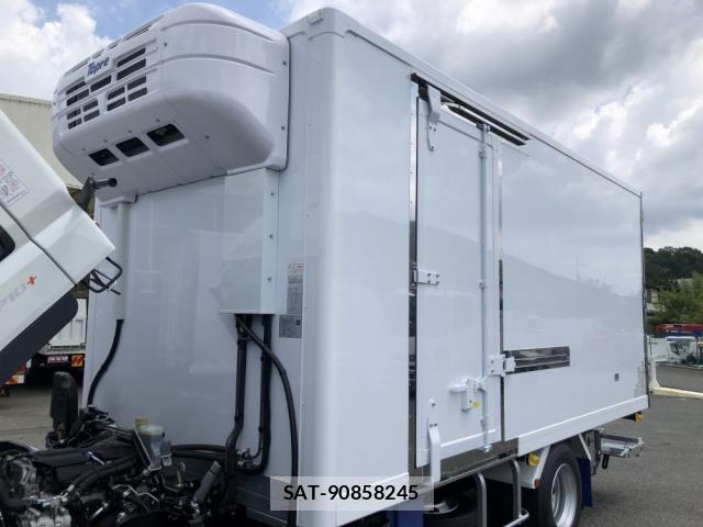 Mitsubishi CANTER 2026-04 8523890-28
