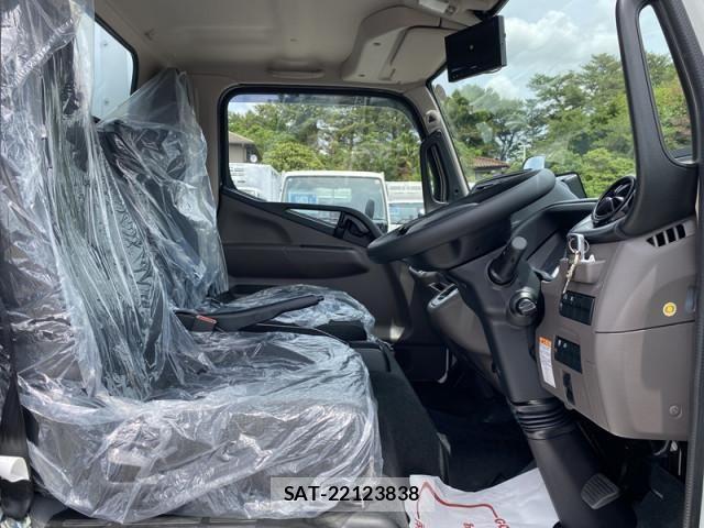 Mitsubishi CANTER 2026-05 8523906-13