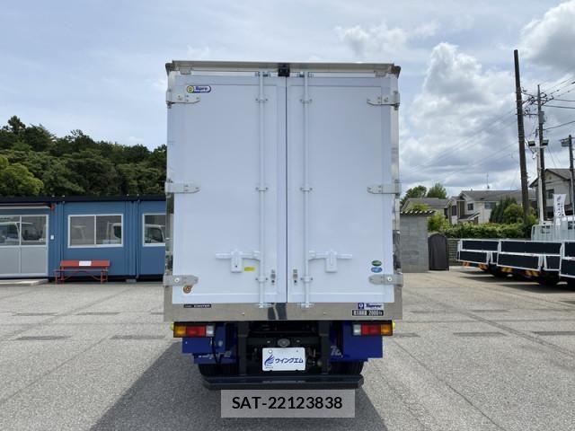 Mitsubishi CANTER 2026-05 8523906-7