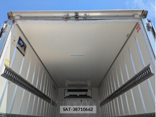 Mitsubishi CANTER 2023-04 8523909-10