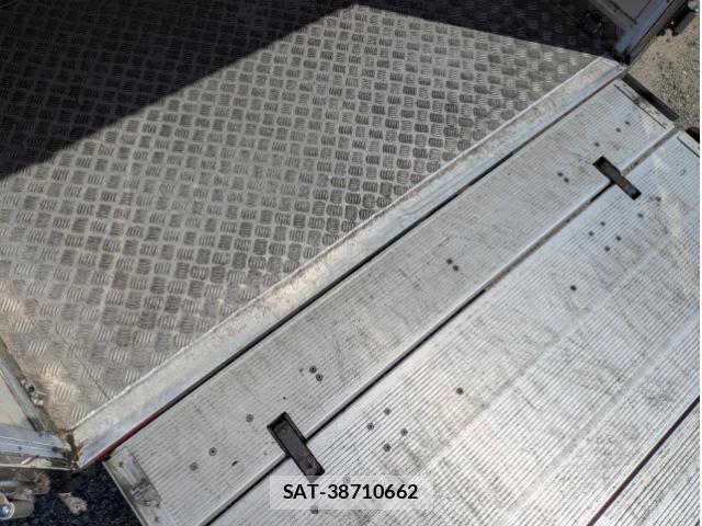Mitsubishi CANTER 2023-04 8523909-13