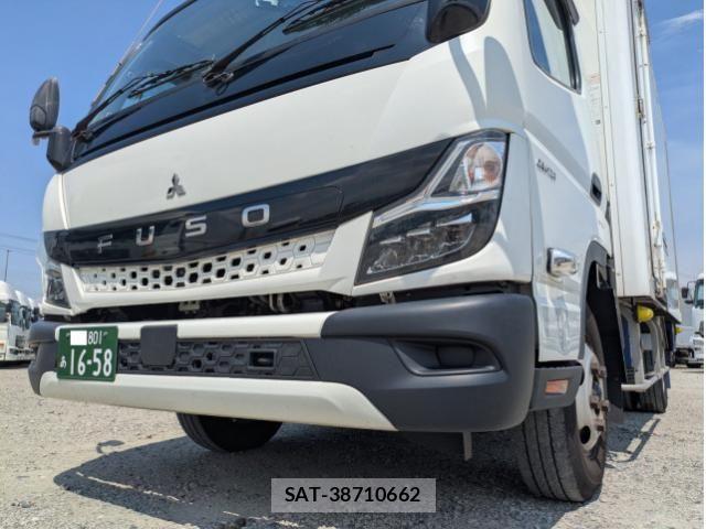 Mitsubishi CANTER 2023-04 8523909-3