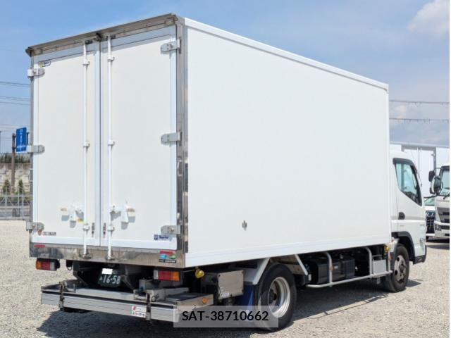 Mitsubishi CANTER 2023-04 8523909-6