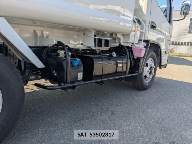 Mitsubishi CANTER 2026-03 8523894-12