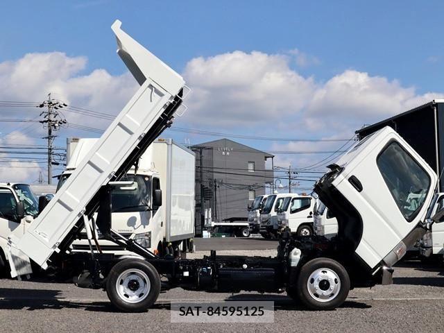 Mitsubishi CANTER 2018-02 8523949-11
