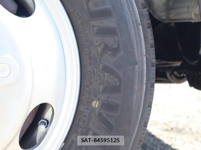 Mitsubishi CANTER 2018-02 8523949-21
