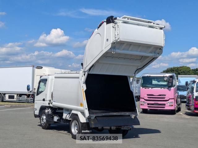 Mitsubishi CANTER 2026-04 8523882-15
