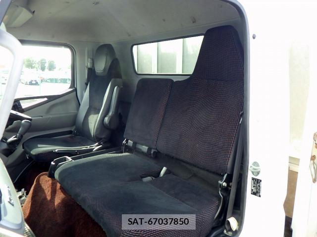 Mitsubishi CANTER 2018-06 8523963-12