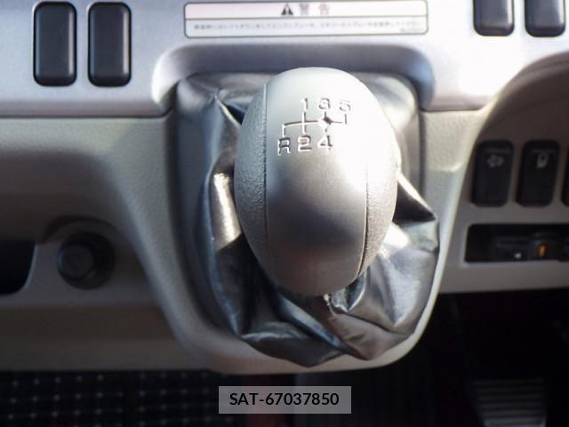 Mitsubishi CANTER 2018-06 8523963-14