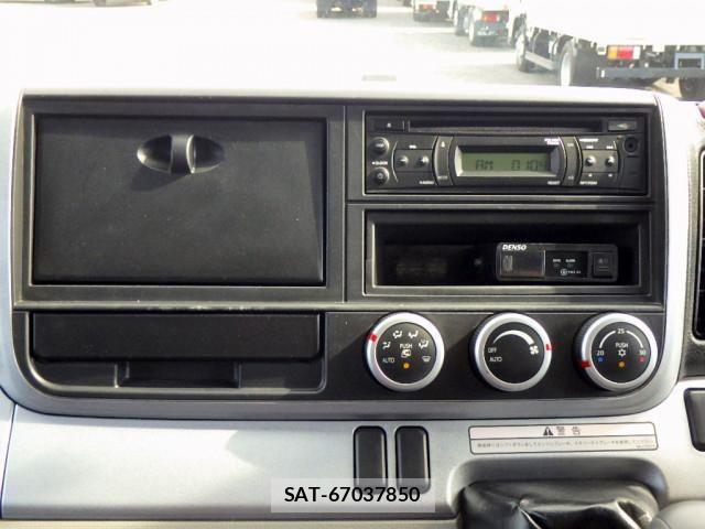 Mitsubishi CANTER 2018-06 8523963-15