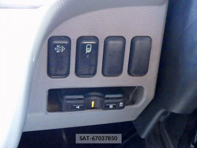 Mitsubishi CANTER 2018-06 8523963-16