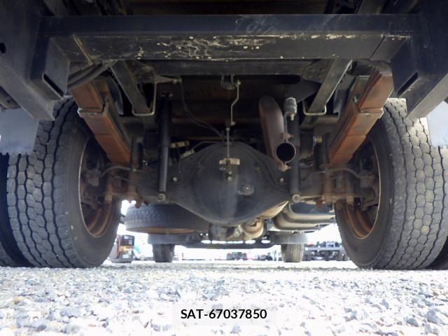 Mitsubishi CANTER 2018-06 8523963-22
