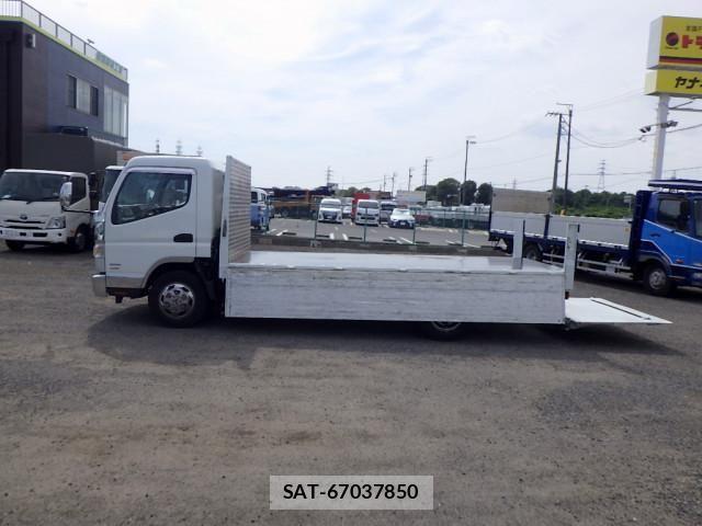 Mitsubishi CANTER 2018-06 8523963-6