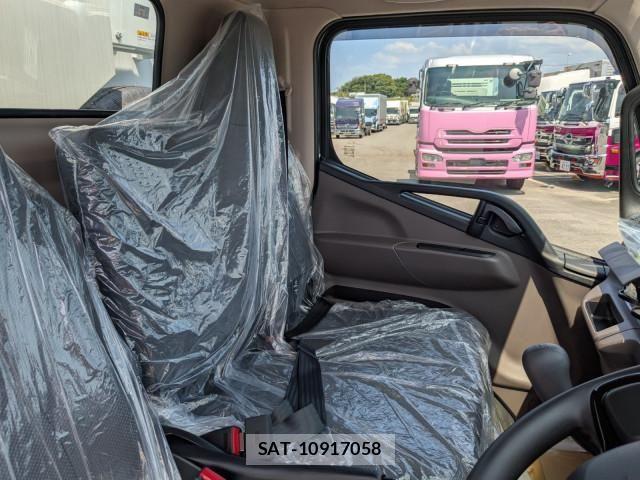 Mitsubishi CANTER 2026-03 8523893-21