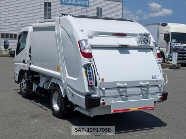 Mitsubishi CANTER 2026-03 8523893-2