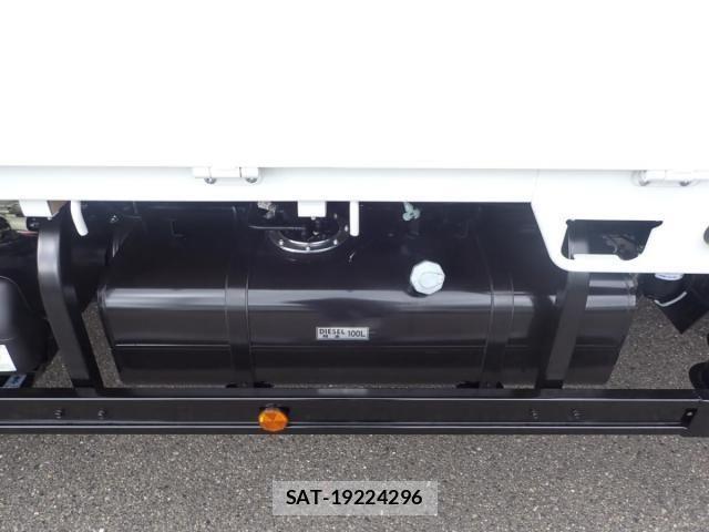 Mitsubishi CANTER 2026-05 8523895-10