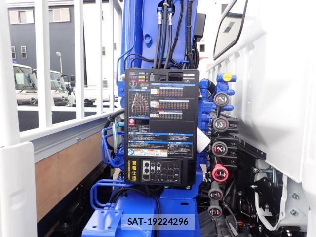 Mitsubishi CANTER 2026-05 8523895-14