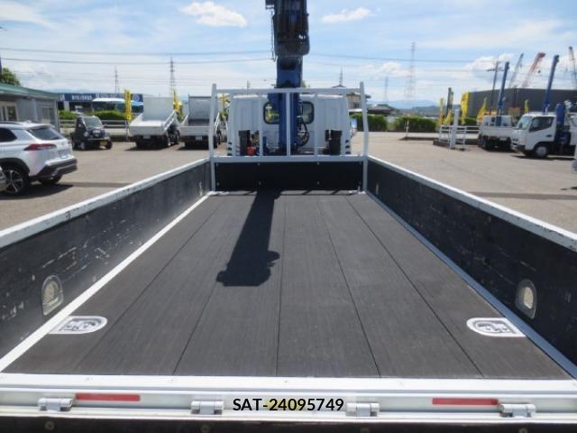 Mitsubishi CANTER 2018-05 8523934-9
