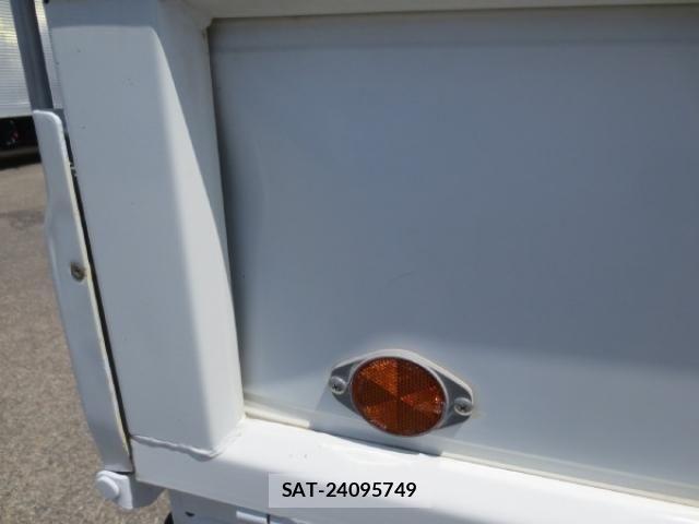 Mitsubishi CANTER 2018-05 8523934-20