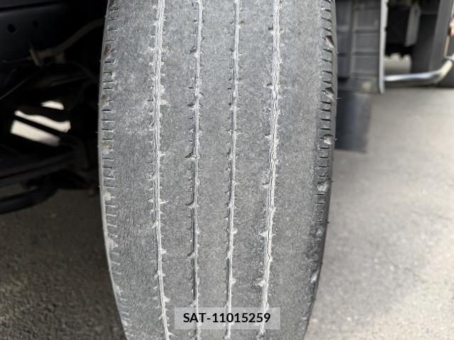 Mitsubishi CANTER 2015-02 8523952-13