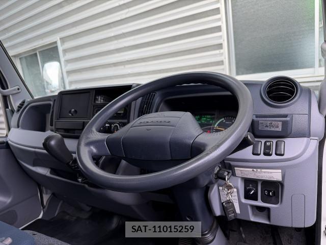 Mitsubishi CANTER 2015-02 8523952-16