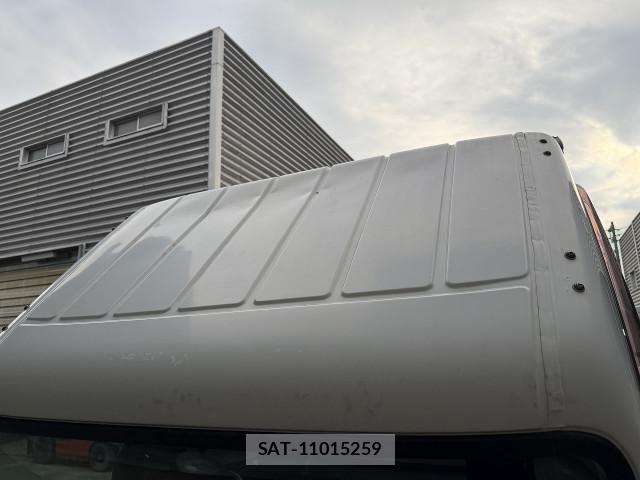 Mitsubishi CANTER 2015-02 8523952-21