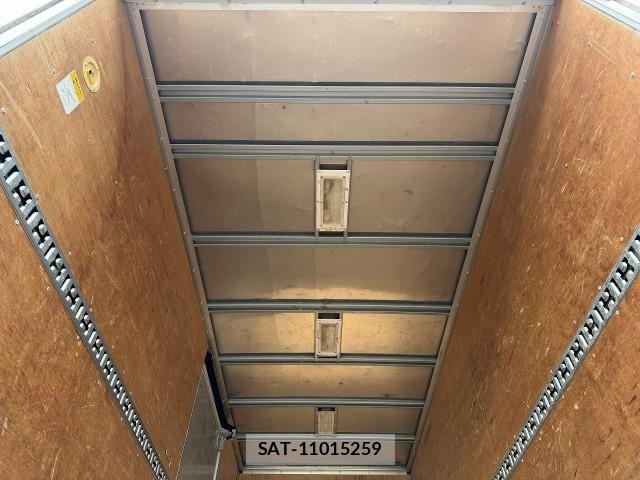 Mitsubishi CANTER 2015-02 8523952-25