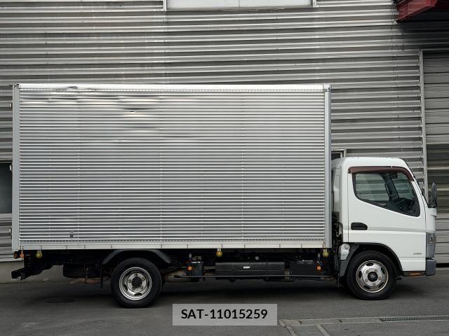Mitsubishi CANTER 2015-02 8523952-3