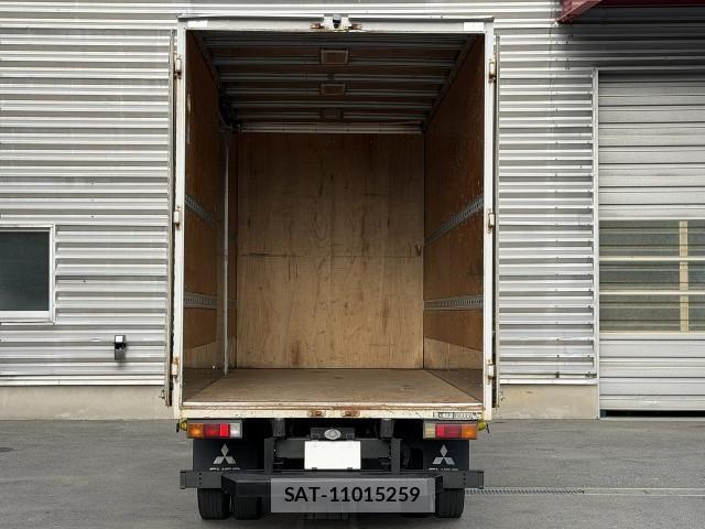 Mitsubishi CANTER 2015-02 8523952-5