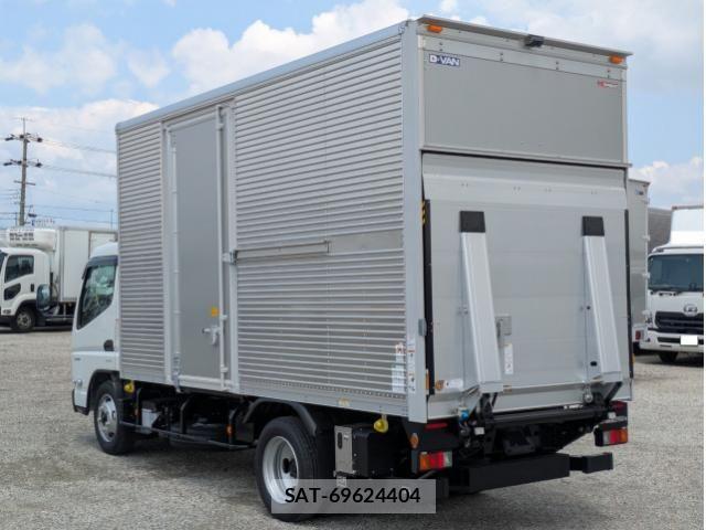 Mitsubishi CANTER 2026-04 8523903-3