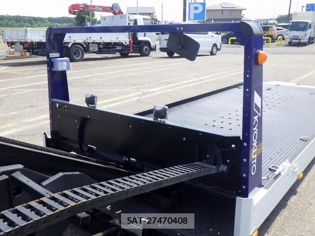Mitsubishi CANTER 2022-06 8523900-24