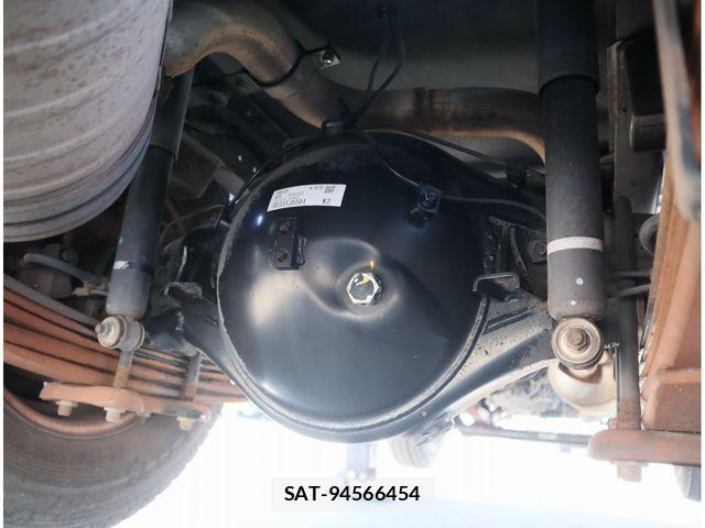 Mitsubishi CANTER 2018-03 8561369-19