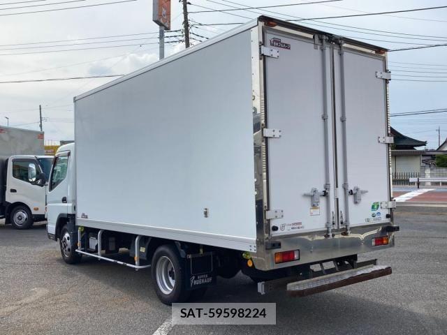 Mitsubishi CANTER 2014-06 8561368-3