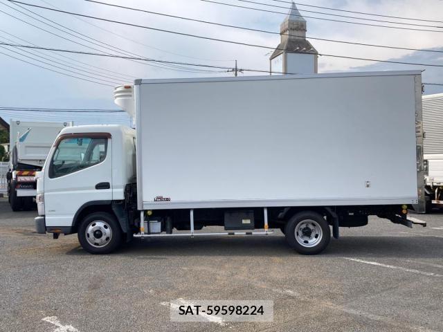 Mitsubishi CANTER 2014-06 8561368-4
