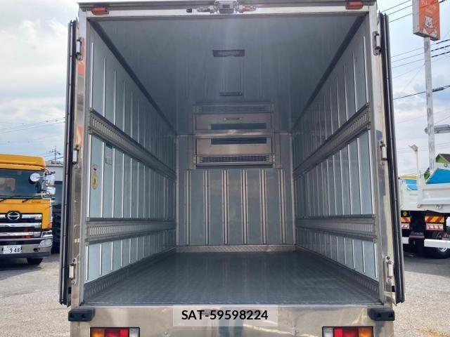 Mitsubishi CANTER 2014-06 8561368-7
