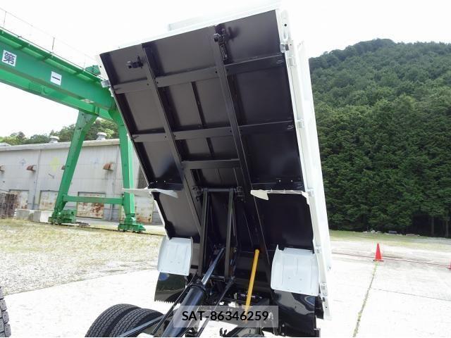 Mitsubishi CANTER 2026-04 8561362-14