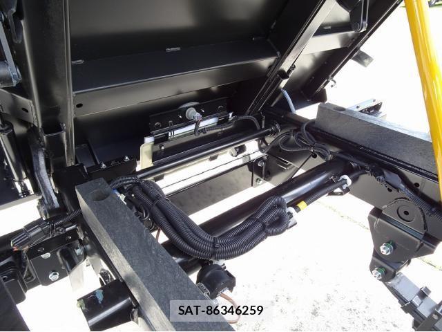 Mitsubishi CANTER 2026-04 8561362-22