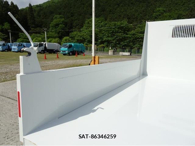 Mitsubishi CANTER 2026-04 8561362-29