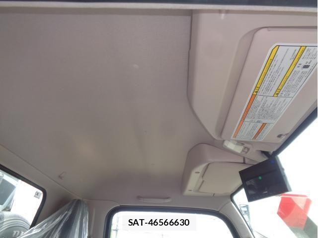 Mitsubishi CANTER 2026-04 8561358-18