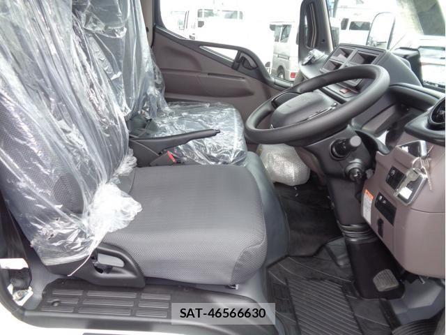 Mitsubishi CANTER 2026-04 8561358-19