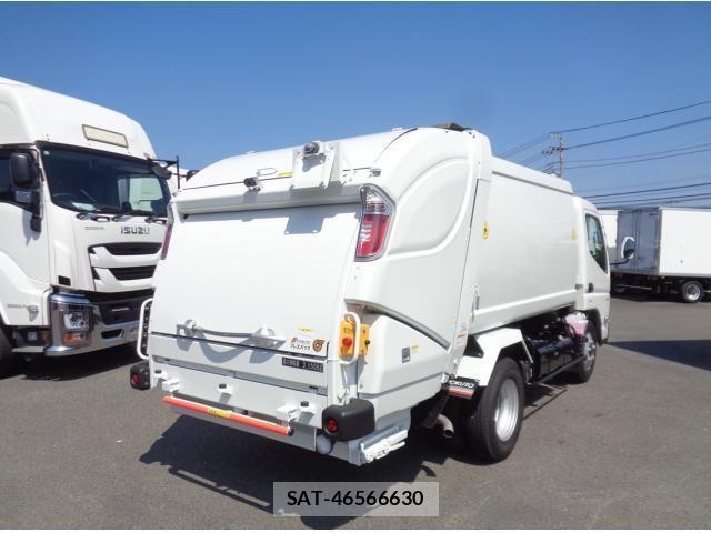 Mitsubishi CANTER 2026-04 8561358-2