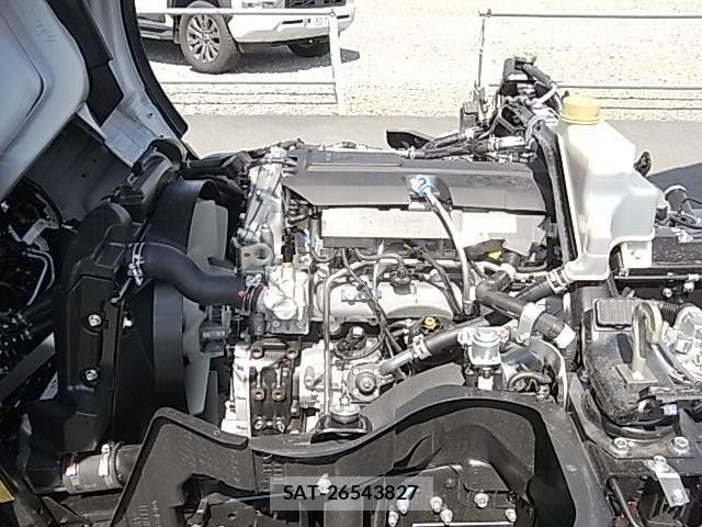 Mitsubishi CANTER 2026-07 8561364-24