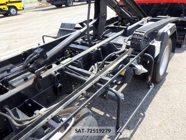 Mitsubishi CANTER 2021-06 8561360-10